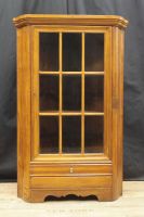 eckvitrine-c2134-louis-seize-um-1810-2134