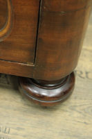 Kleider/Wäscheschrank A2152