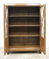 Vitrine C2168