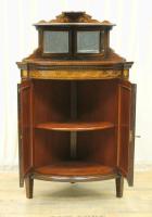 Eckschrank-Etagere