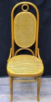 THONET Tisch mit 4 Stühlen JG2200