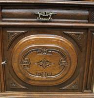 Bücherschrank/-vitrine