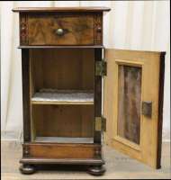 Nachtschrank/Konsole