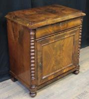 Halbschrank
