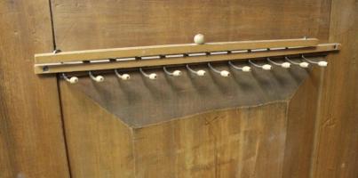 Dielenschrank