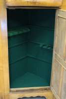 Eckschrank