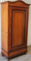 Kleiderschrank