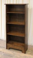 Bücherregal