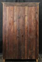 Vitrinenschrank