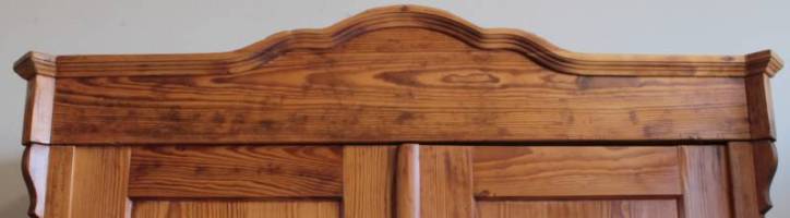 Kleider/Wäscheschrank