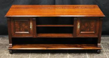 lowboard-gruenderzeit-um-1880-nussbaum-2372