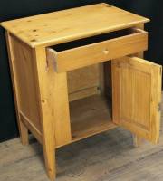 Halbschrank