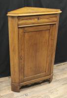 Eckschrank
