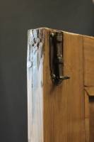 Kleiderschrank