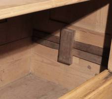 Kleider/Wäscheschrank