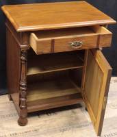 Halbschrank