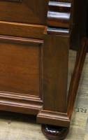 Bücherschrank