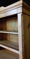 Geschirrschrank