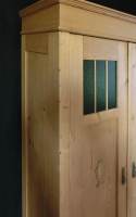 Kleiderschrank