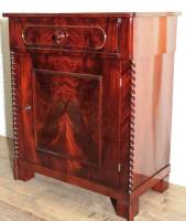 Halbschrank