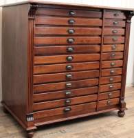 Setzkasten-Schrank