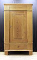 dielenschrank-biedermeier-um-1830-kiefer-gewachst-2492