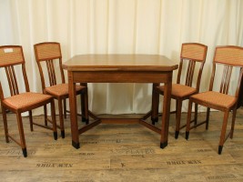 tisch-mit-4-stuehlen-(art-deco)-art-deco-1533
