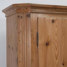 Dielenschrank, Kastenschrank - zweitürig