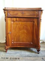 Anrichte / Halbschrank