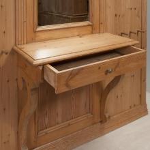 Grosse Kiefernholz-Gründerzeit Garderobe mit Spiegel