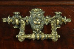 Halbschrank [A619]