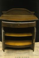 Halbschrank
