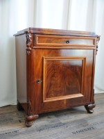 Anrichte / Halbschrank Mahagoni