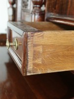 Schreibtisch [H440]