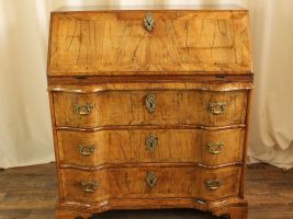 sekretaer-nussbaum-barock-1126