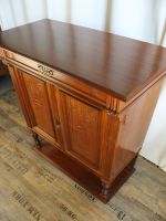 Kabinettschrank
