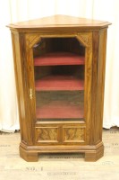 eckvitrine-c2003-2003