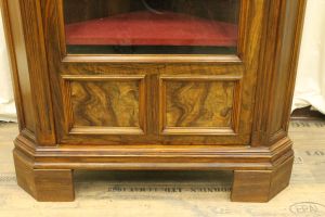 Eckvitrine C2003