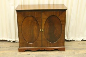 fernsehschrank-nussbaum-a2011-2011