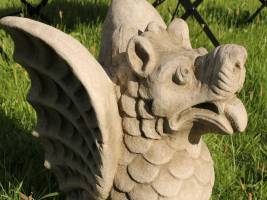 Statue Drache
