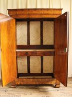 Schrank A242