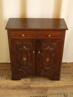 Anrichte / Halbschrank mit Barocktüren
