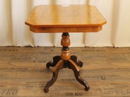 intarsientisch-spaet-biedermeier-1288