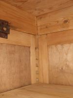 Kleiderschrank