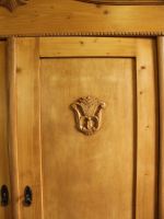 Kleiderschrank