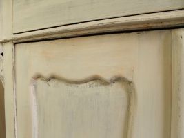 Anrichte / Halbschrank