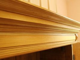 Vitrinenschrank