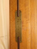 Vitrinenschrank