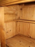 Kiefernholz-Buffet