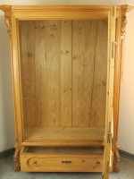 Schrank/Sekretär
